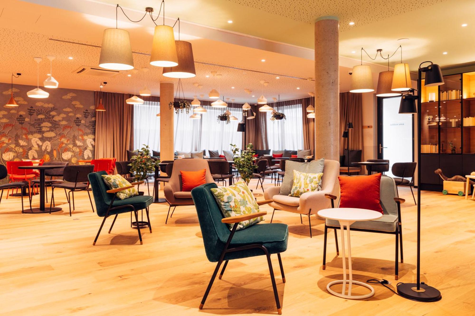 Harry'S Home Villach Hotel & Apartments Экстерьер фото