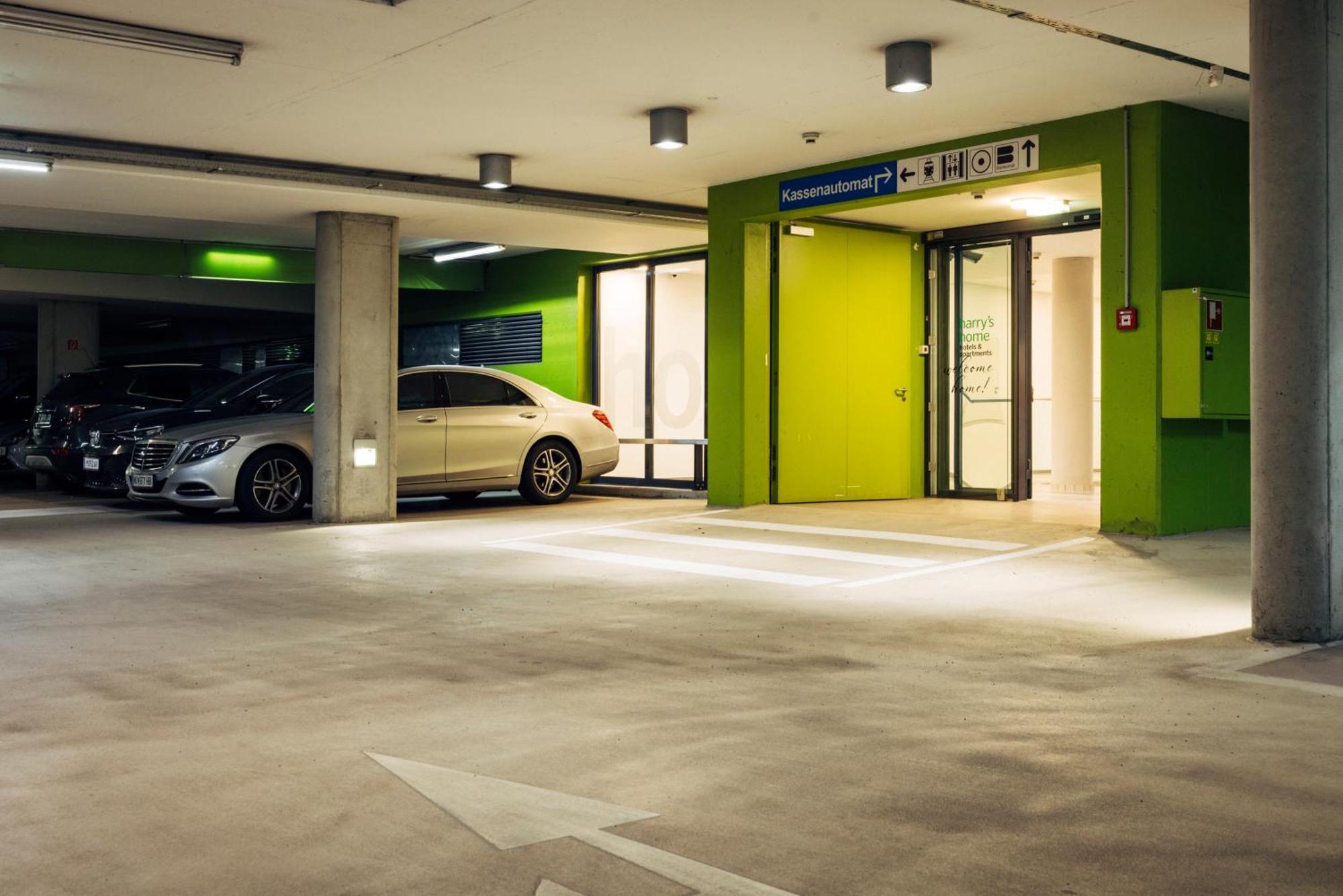Harry'S Home Villach Hotel & Apartments Экстерьер фото