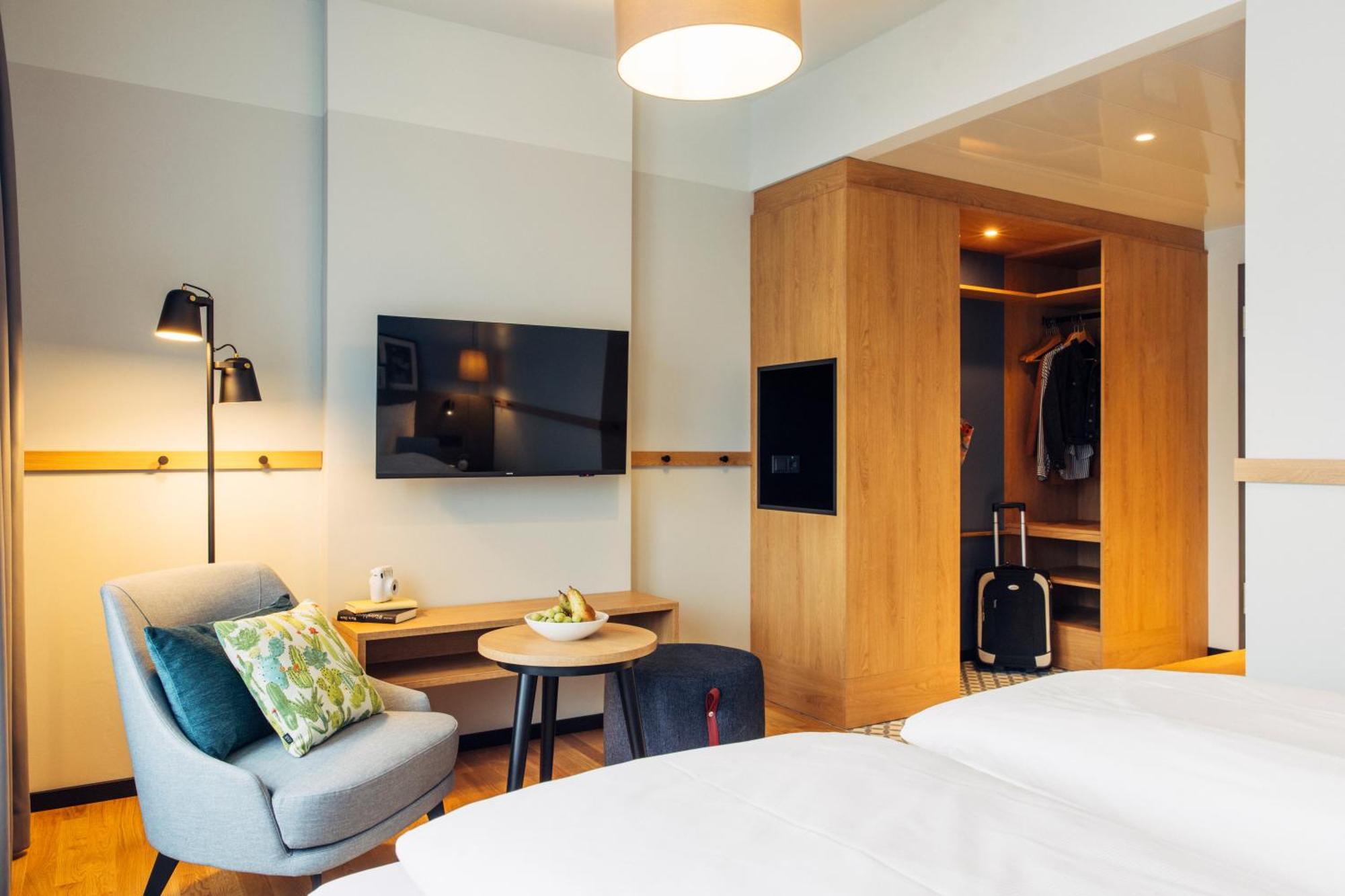 Harry'S Home Villach Hotel & Apartments Экстерьер фото